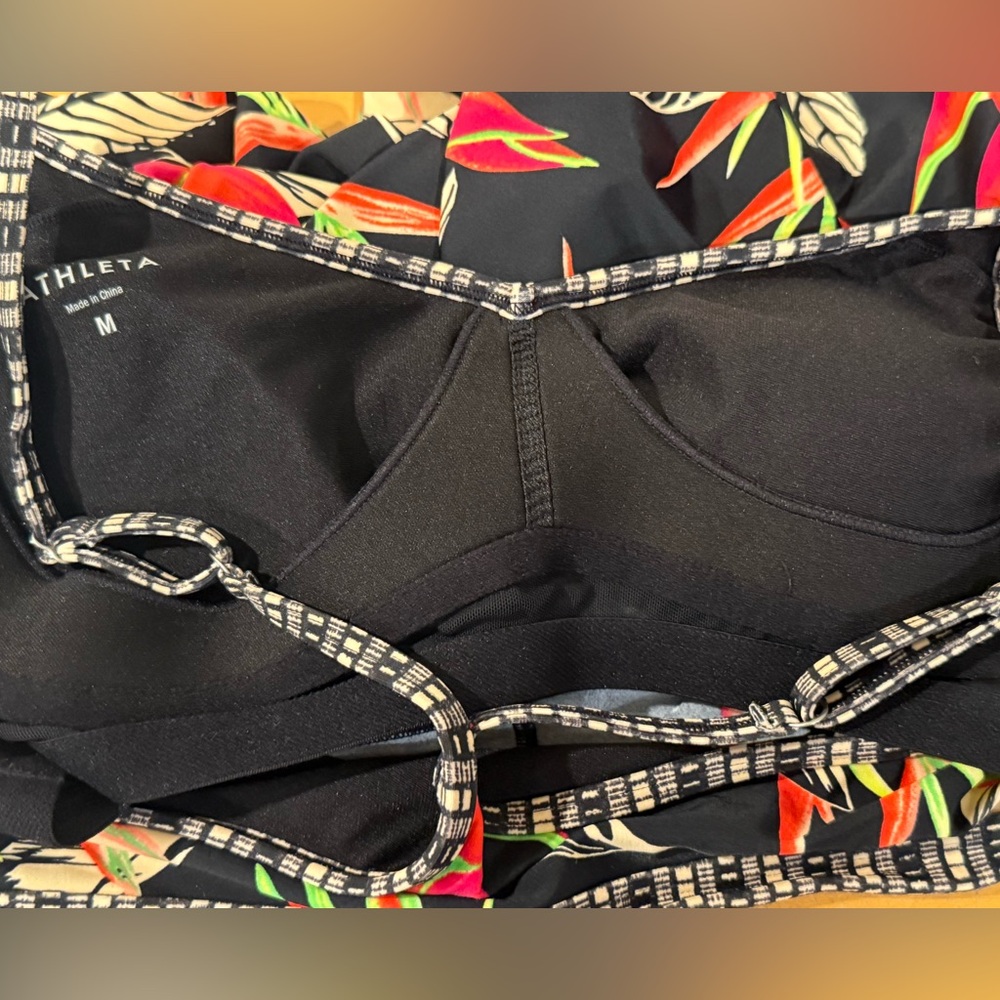 Athleta PreOwned Size M Black Red & Cream Floral Print Sport Mini Dress (0803) - Picture 10 of 10